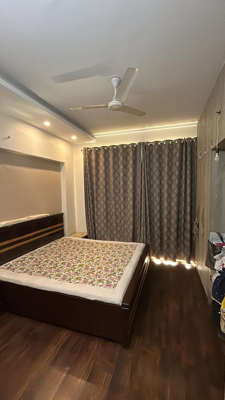 3 BHK + Pooja Room Apartment For Rent in Prateek Grand City