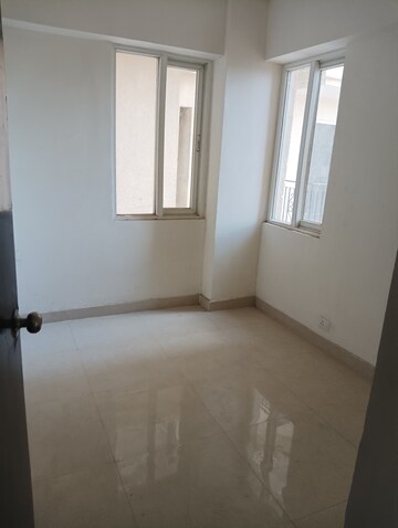 Room in 2 BHK Apartment at Signature The Serenas, Sohna Sector 36 – for Sale