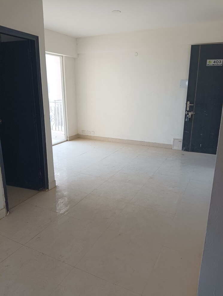 Room, signature-the-serenas 2 Bedroom 724 Sq.Ft. Apartment In Sohna Sector 36 Gurgaon 8742386