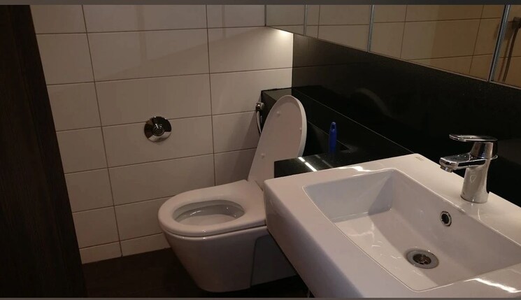 Bathroom, maple-wood 1 Bedroom 565 Sq.Ft. Apartment In Kalyani Nagar Pune 8748055