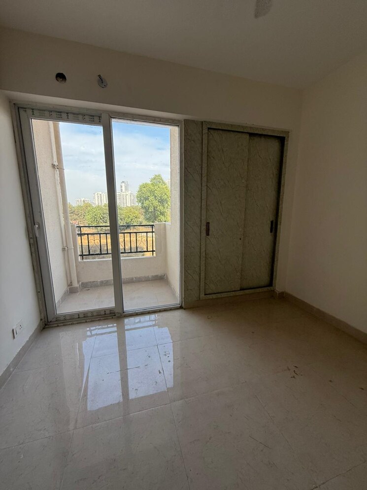 Room, signature-global-proxima 2 Bedroom 685 Sq.Ft. Apartment In Sector 89 Gurgaon 8748082