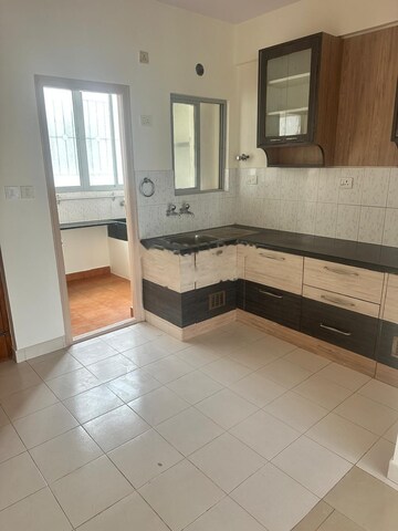 Kitchen in 4 BHK Apartment at Shriram Shreyas, Kodigehalli – for Rent