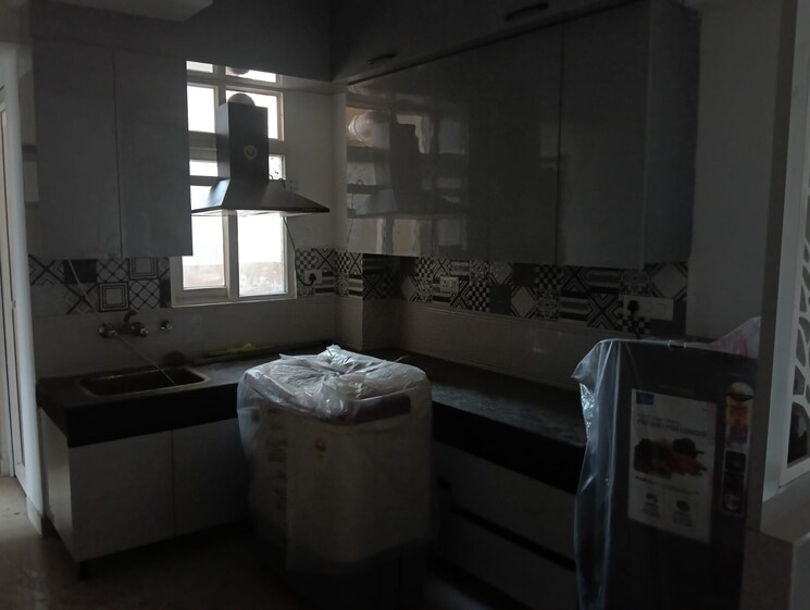 Living Room, signature-the-serenas 2 Bedroom 614 Sq.Ft. Apartment In Sohna Sector 36 Gurgaon 8748126