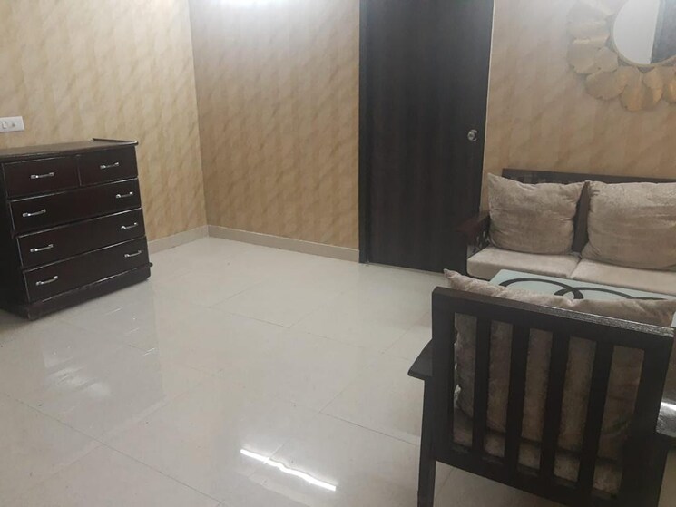 Living Room, signature-the-serenas 2 Bedroom 724 Sq.Ft. Apartment In Sohna Sector 36 Gurgaon 8742425