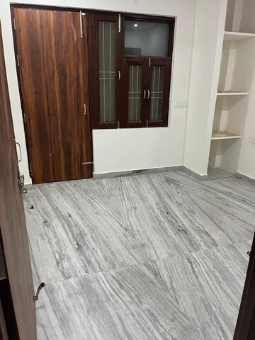 Room in 1 RK Builder Floor at Burari – for Rent