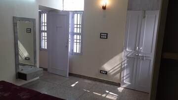 Bedroom in 1 BHK Apartment at Green Park Extension – for Rent
