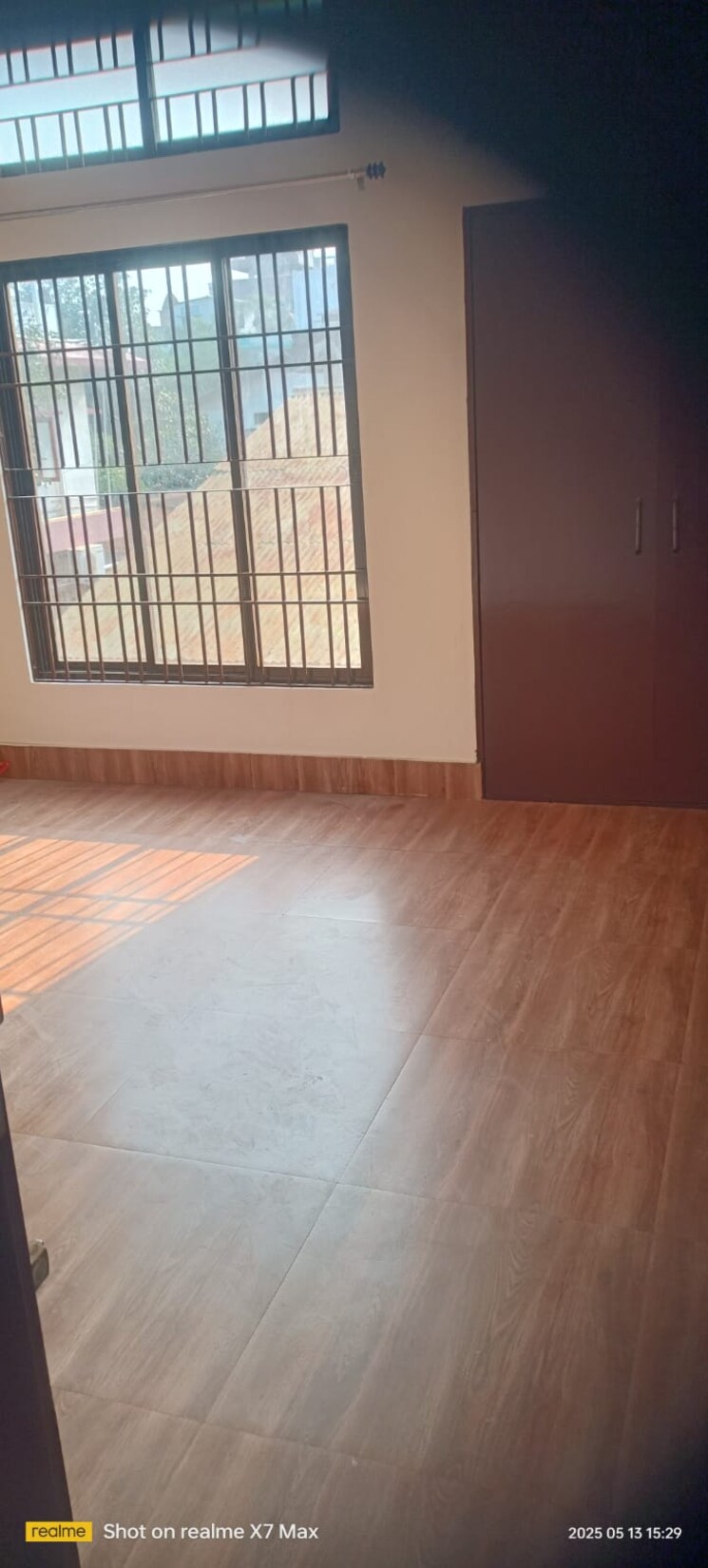 Room, beltola 3.5 Bedroom 1200 Sq.Ft. Independent House In Beltola Guwahati 8747087