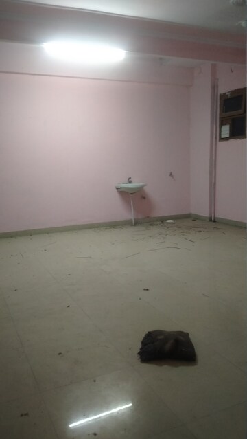 Room in 1 BHK Independent House at Gomti Nagar – for Rent