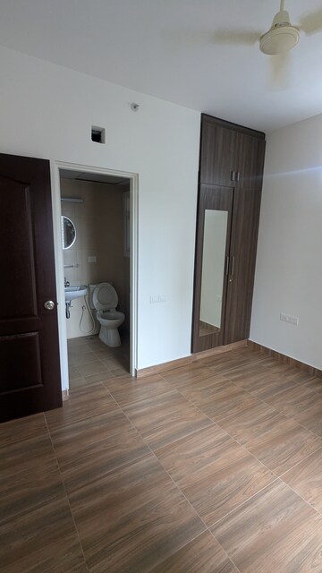 Room in 3 BHK Apartment at Brigade El Dorado, Bagaluru  – for Rent