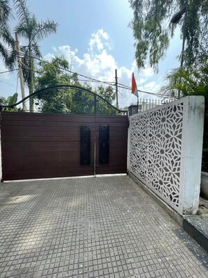 Balcony in 4 BHK Villa at Saket – for Sale