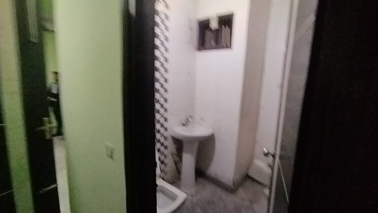 Bathroom, burari 2 Bedroom 720 Sq.Ft. Builder Floor In Burari Delhi 8748201