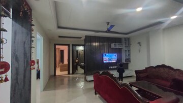 Living Room in 3.5 BHK Builder Floor at Sector 14 – for Sale