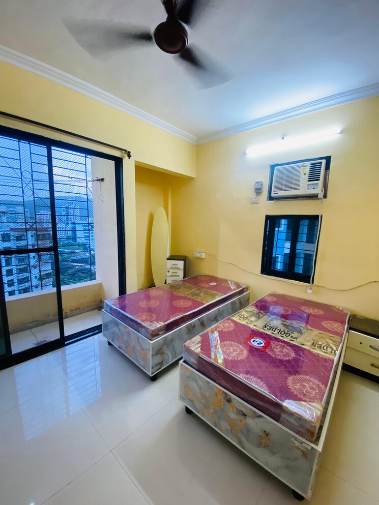 Room, kharghar Pg For Boys In Kharghar 8748196