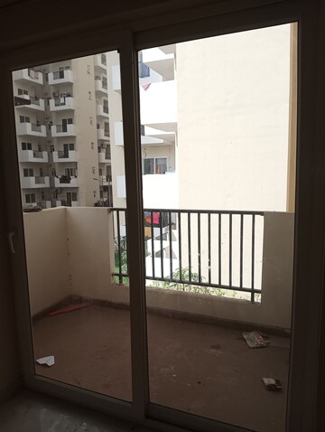Room in 2 BHK Apartment at GLS Arawali Homes, Sohna Sector 4 – for Sale