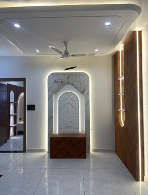 Building Lobby in 3 BHK Builder Floor at Sector 33 – for Sale