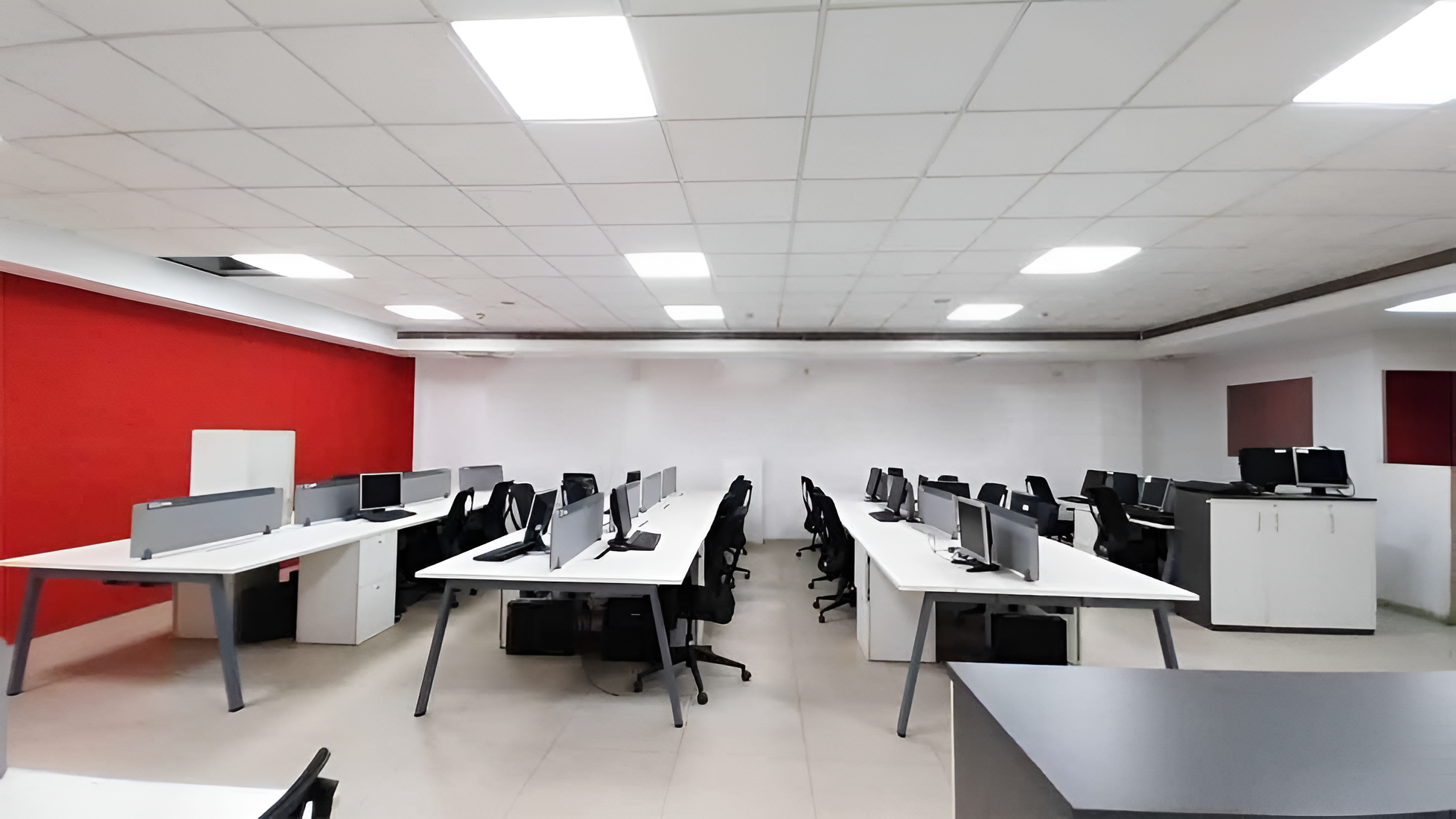 Office Space For Rent in Sector 32