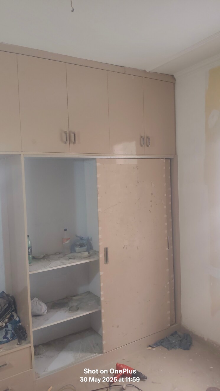 Room, ambala highway 2.5 Bedroom 128 Sq.Yd. Apartment In Ambala Highway Zirakpur 8748272