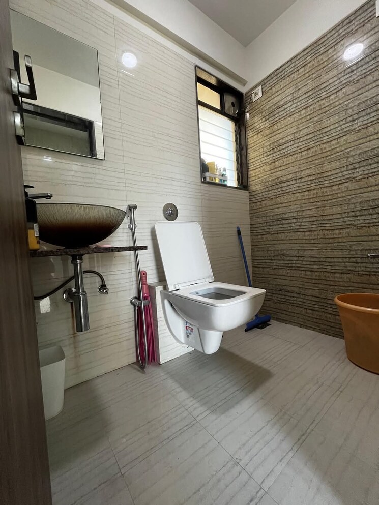 Bathroom, platinum-prive 1 Bedroom 366 Sq.Ft. Apartment In Andheri West Mumbai 8748286