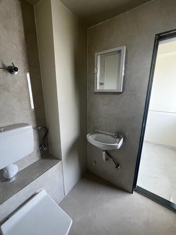 Attached Bathroom in 1 BHK Apartment at Usha Sadan Apartment, Colaba – for Rent