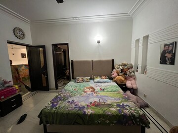 Bedroom in 5 BHK Villa at Saket – for Sale