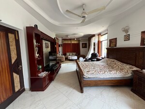 5 BHK Villa For Sale in Saket