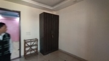 Room in 2 BHK Builder Floor at Burari – for Rent