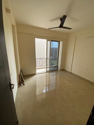 Room in 2.5 BHK Apartment at Signature The Serenas, Sohna Sector 36 – for Sale