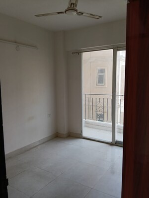 Room in 2.5 BHK Apartment at Signature The Serenas, Sohna Sector 36 – for Sale