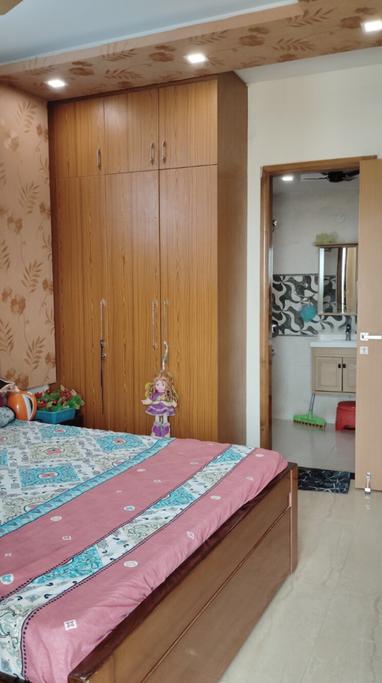 Bedroom, parklands 3 Bedroom 250 Sq.Yd. Builder Floor In Sector 85 Faridabad 8748325