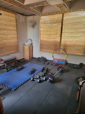 Master Bedroom in 5 BHK Villa at Saket – for Sale