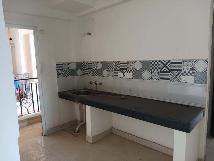 Kitchen, signature-the-serenas 2 Bedroom 614 Sq.Ft. Apartment In Sohna Sector 36 Gurgaon 8748328