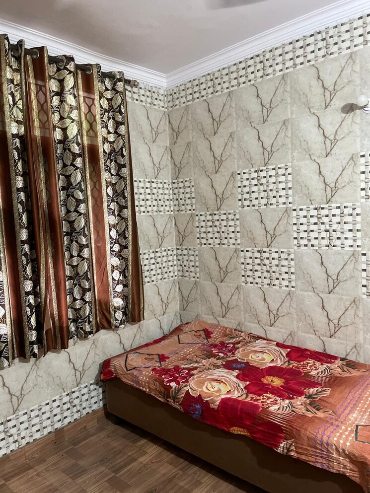 Bedroom, tagore garden 2 Bedroom 150 Sq.Yd. Builder Floor In Tagore Garden Delhi 8748372