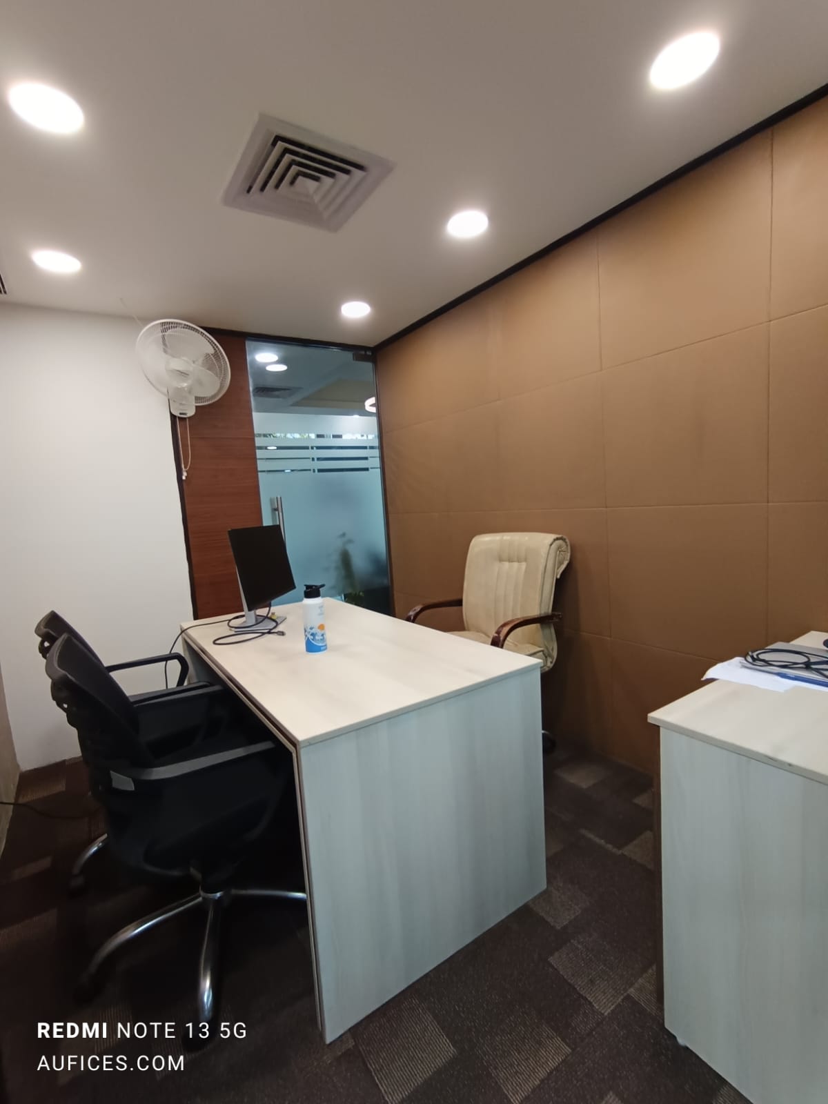 Office Space For Rent in Sector 63