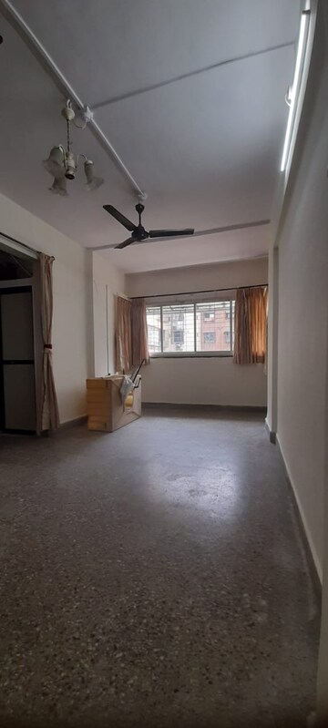 1 BHK Apartment For Rent in Raheja Township, Malad East