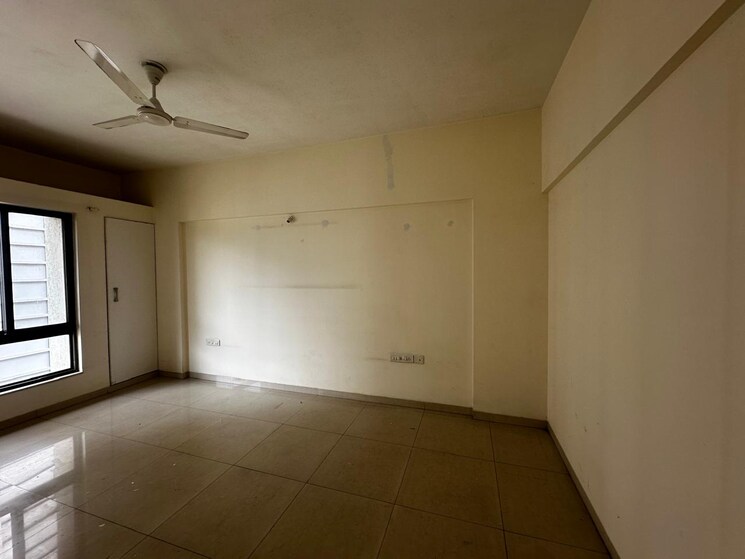 Room, karia-konark-nagar-phase-1 3 Bedroom 1500 Sq.Ft. Apartment In Viman Nagar Pune 8748351