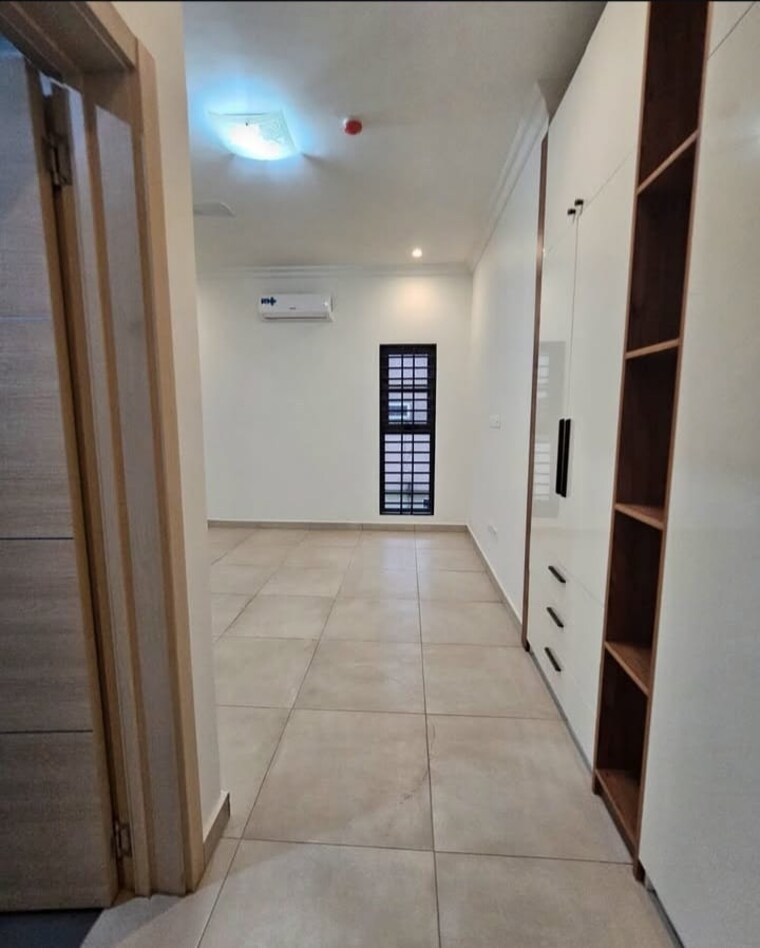 undefined, sector 30 3 Bedroom 2700 Sq.Ft. Builder Floor In Sector 30 Faridabad 8748399