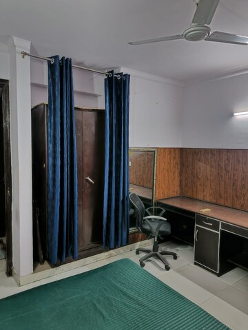 Bedroom in 2 BHK Builder Floor at Subhash Nagar – for Rent