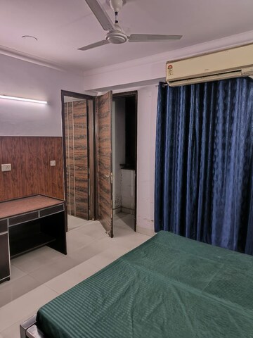 Bedroom in 2 BHK Builder Floor at Subhash Nagar – for Rent