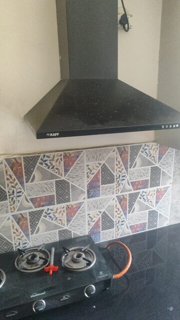 Furnished Amenities in 3 BHK Builder Floor at Sector 38 – for Rent