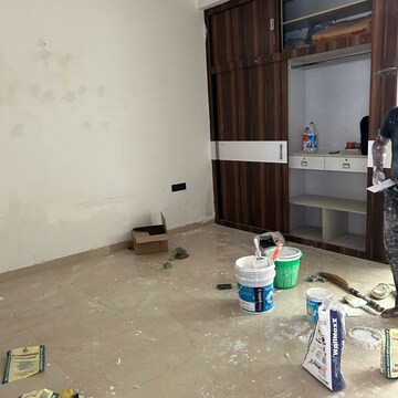 2 BHK Villa For Rent in RWA Apartments Sector 27, Sector 27