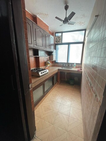 Kitchen in 1 BHK Builder Floor at Subhash Nagar – for Rent