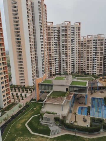 2 BHK Apartment – Exterior View View at Shapoorji Pallonji Joyville Gurgaon, Sector 102 - for Sale