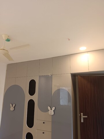 Furnished Amenities in 3 BHK Apartment at ASBL Spire, Kokapet – for Rent