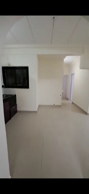 Room in 2 BHK Apartment at Versova Heights, Versova – for Rent