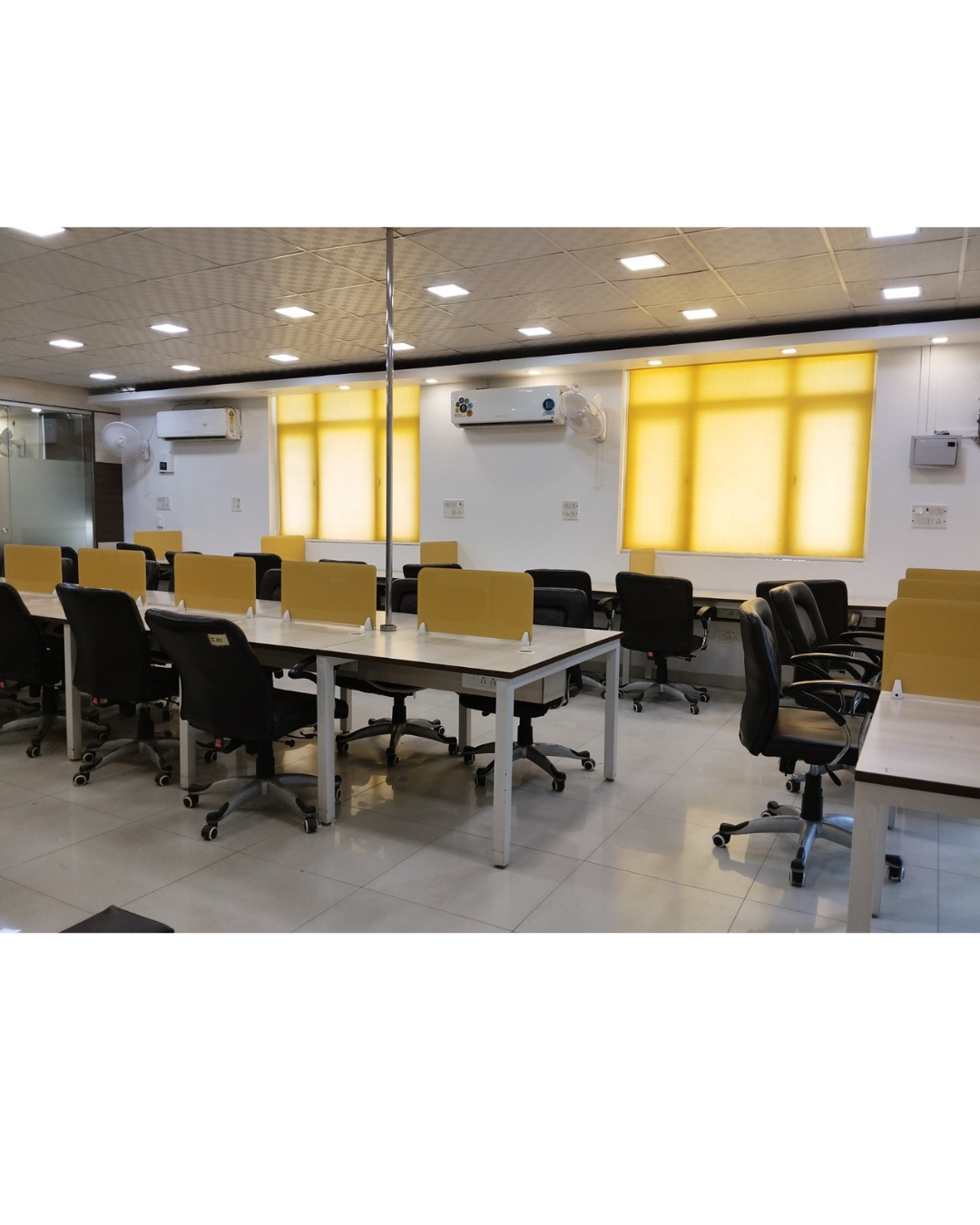 Office Space For Rent in Sector 63