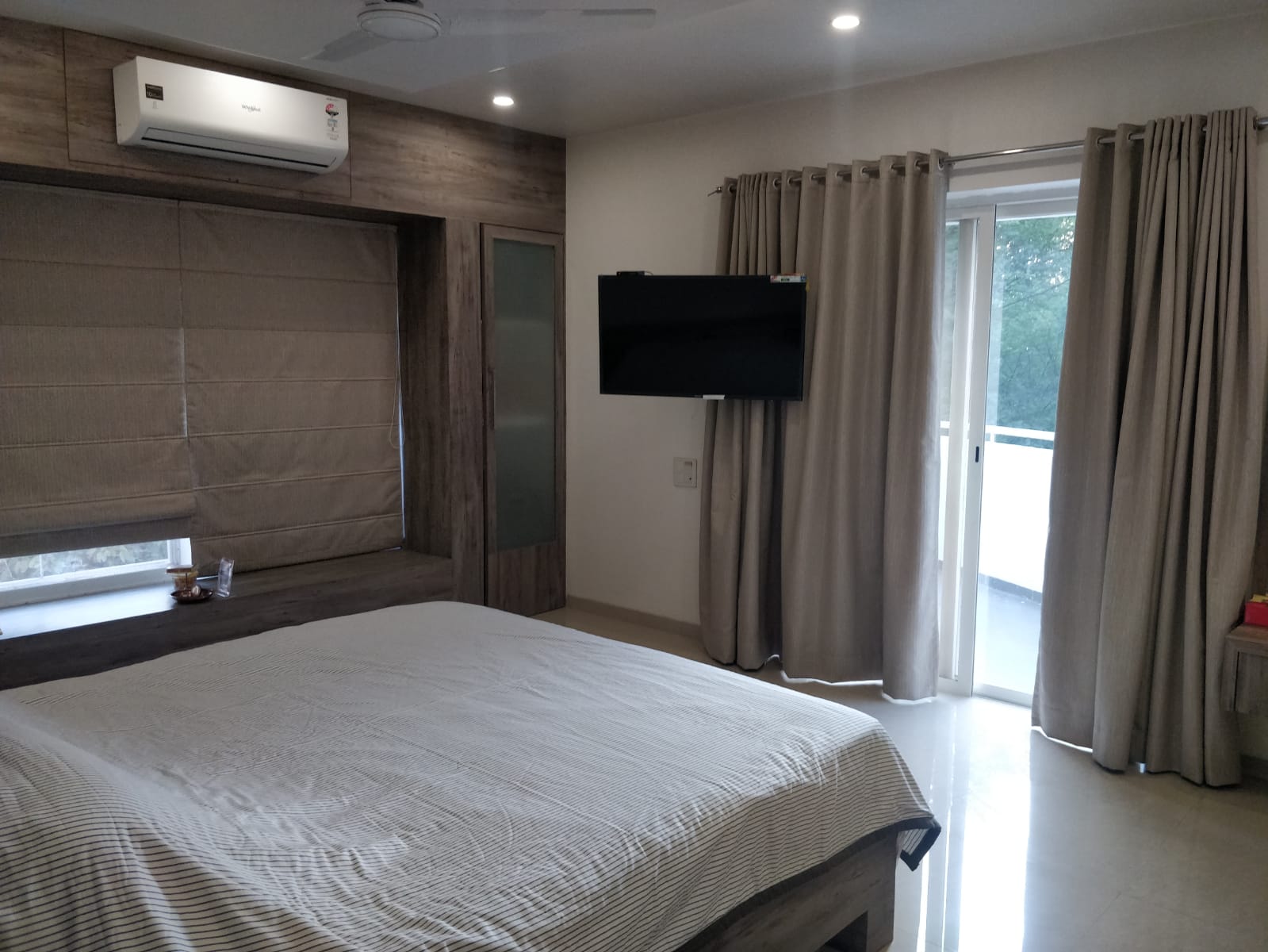 2 BHK + Extra Room Apartment For Rent in Clover Chest