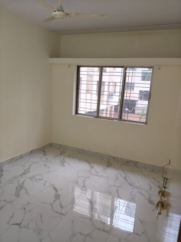 Room in 2 BHK Apartment at Mayur Colony – for Rent