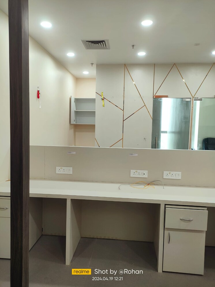 undefined, mani-casadona Commercial Office Space 750 Sq.Ft. In New Town Kolkata 8748472