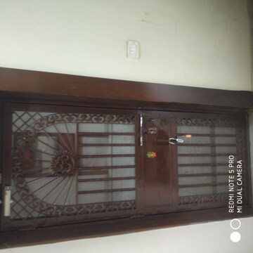 Room in 3.5 BHK Builder Floor at SS Southend Floors, South City 2 – for Rent