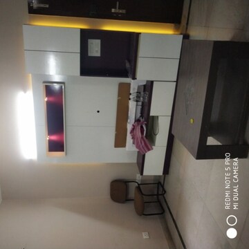 Furnished Amenities in 3.5 BHK Builder Floor at SS Southend Floors, South City 2 – for Rent